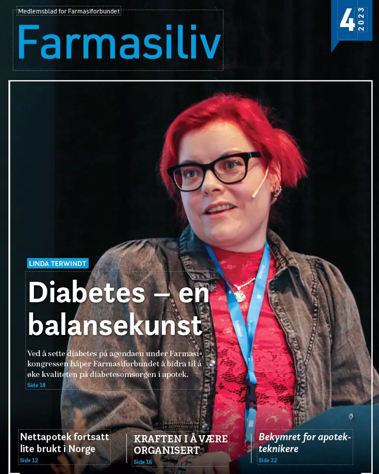 En mann med briller